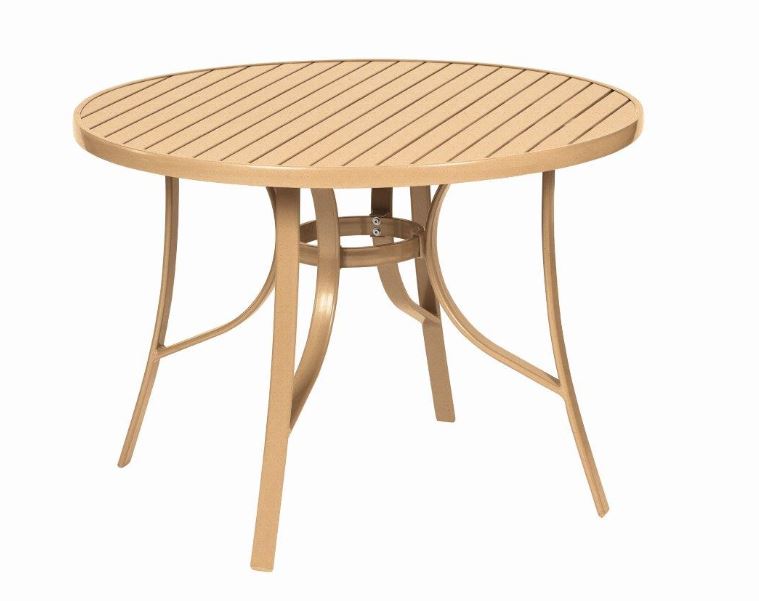 Mesa em Alumínio Bege | Summer - Alt. 74 cm X ø 105 cm *com Tampo de Alumínio