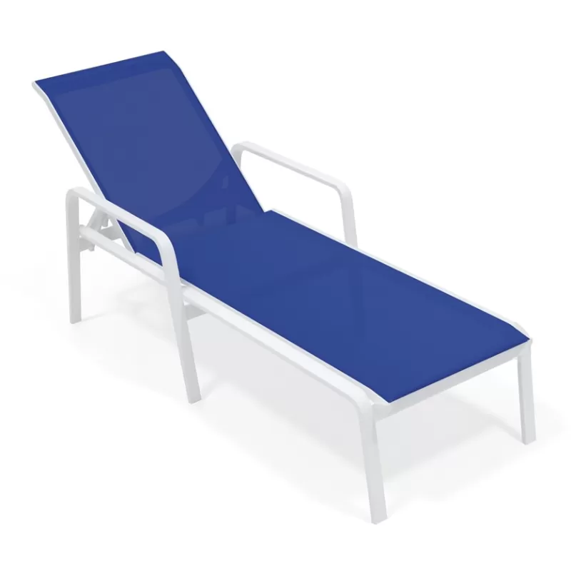 Espreguiçadeira para Piscina Summer - Alumínio Branco, Tela Sling Azul Escuro | Empilhável